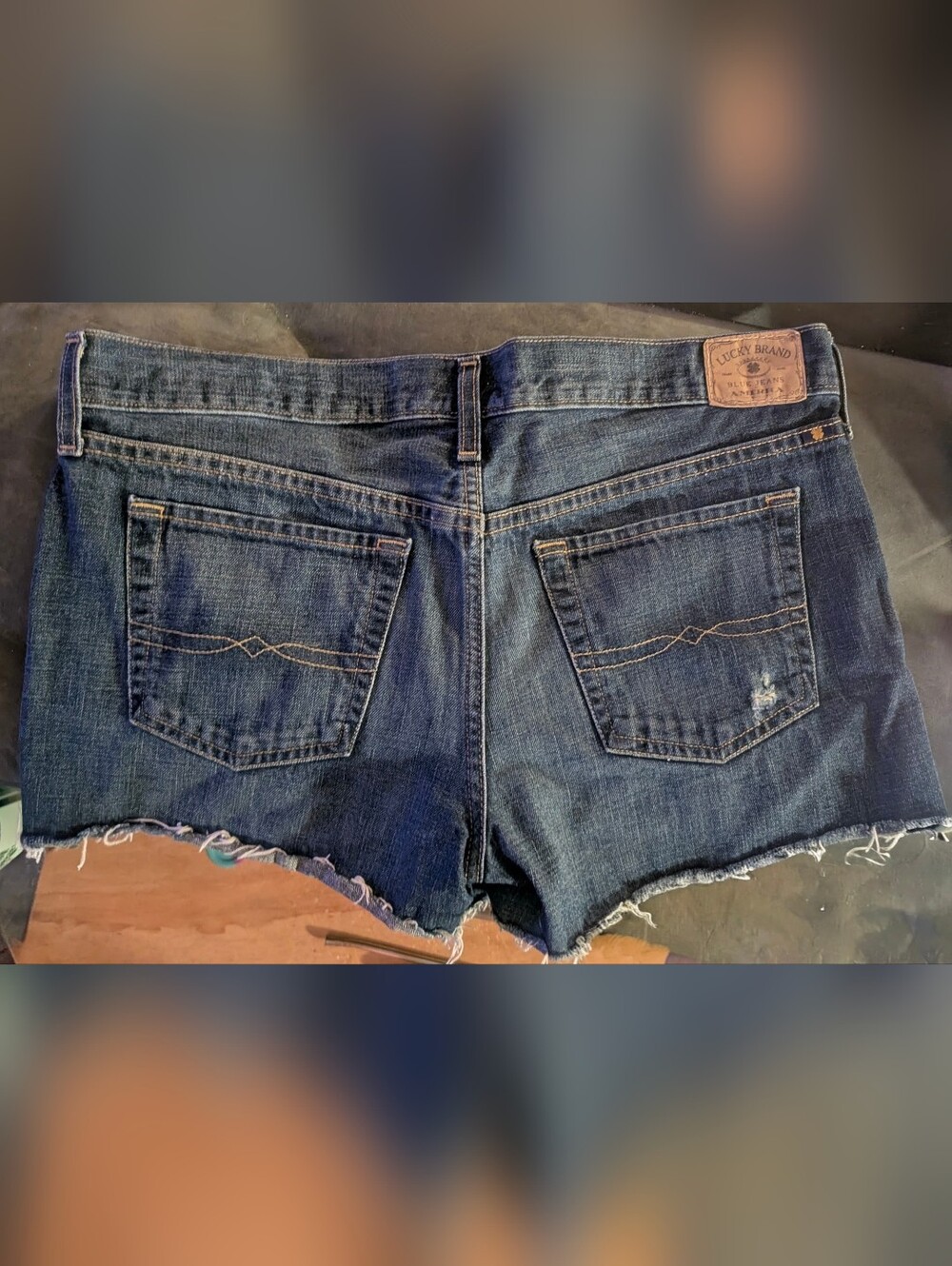 Lucky Brand Women's" The Cut Off" Distressed Denim Shorts - Picture 5 of 5